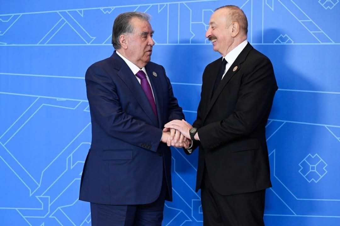 Президенти Ҷумҳурии Тоҷикистон Эмомалӣ Раҳмон бо Президенти Ҷумҳурии Озарбойҷон Илҳом Алиев мулоқот намуданд