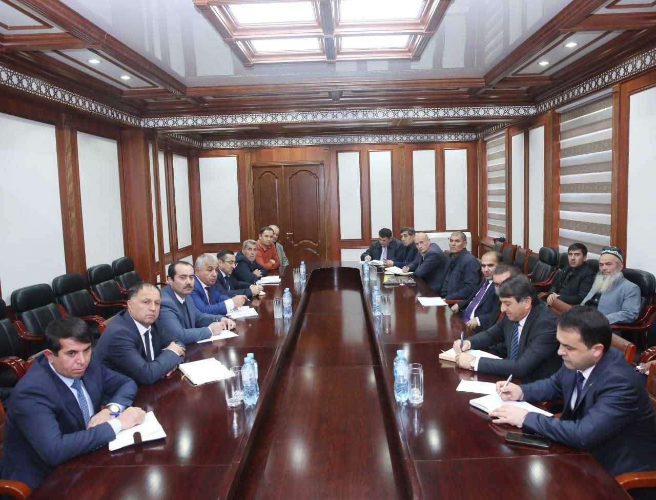 БАРГУЗОРИИ ҶАЛАСАИ КОРӢ