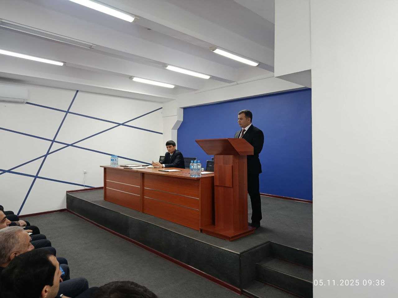 Кормандони соҳаи нақлиёт 31-солагии Конститутсияи Ҷумҳурии Тоҷикистонро ҷашн гирифтанд