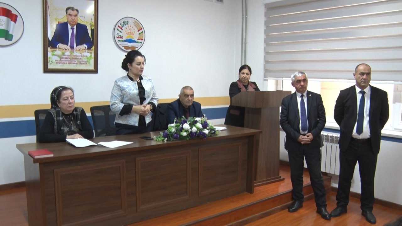 Машварати январии кормандони соҳаи маорифи ноҳияи Фирдавсӣ