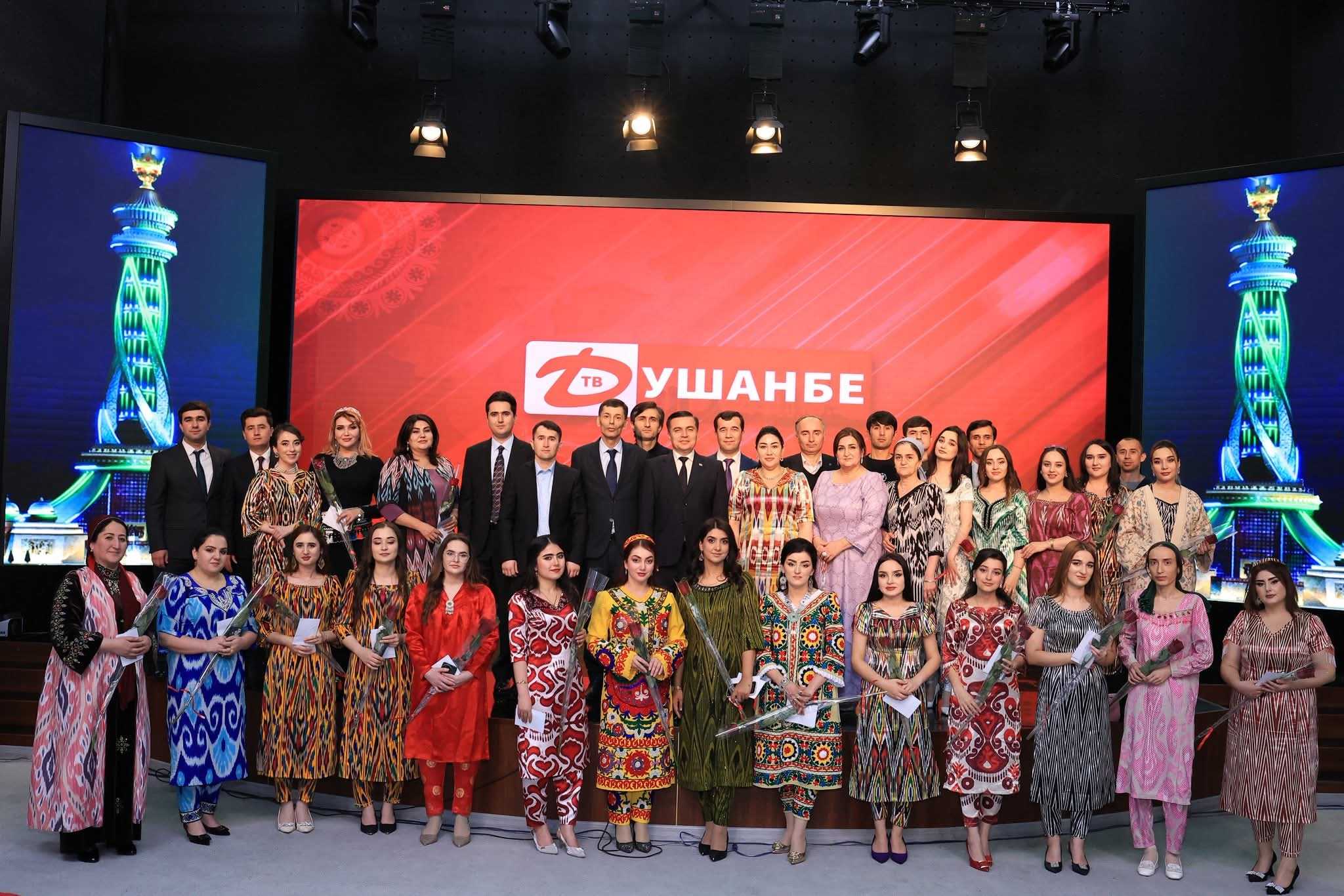 РӮЗИ МОДАР ДАР "ТЕЛЕВИЗИОНИ ДУШАНБЕ"