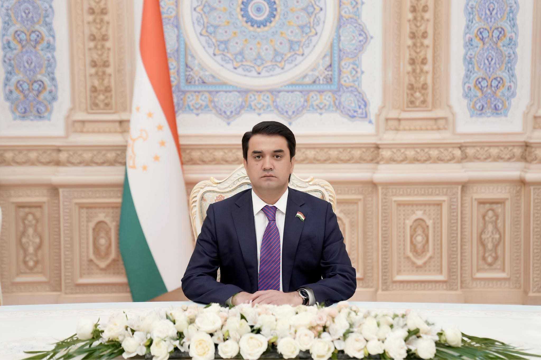 ТАБРИКОТИ РАИСИ МАҶЛИСИ МИЛЛИИ МАҶЛИСИ ОЛИИ ҶУМҲУРИИ ТОҶИКИСТОН, РАИСИ ШАҲРИ ДУШАНБЕ МУҲТАРАМ РУСТАМИ ЭМОМАЛӢ БАХШИДА БА РӮЗИ МОДАР