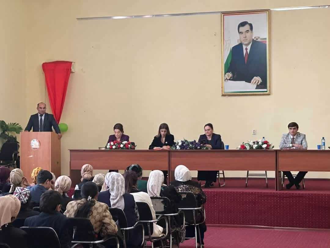 БАРГУЗОРИИ МУЛОҚОТУ ВОХӮРИҲО БО УСУЛИ "МАКТАБ БА МАКТАБ" ДАР МТМУ №39- И НОҲИЯИ ШОҲМАНСУРИ ШАҲРИ ДУШАНБЕ ДАР ҲОШИЯИ РӮЗИ ҶАВОНОНИ ТОҶИКИСТОН