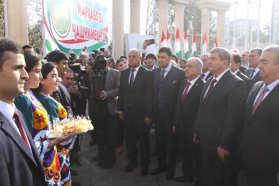 ТАҶЛИЛИ ИДИ МЕҲРГОН, ФЕСТИВАЛ-НАМОИШ ВА ФУРУШИ АСАЛ, ШОЛИЮ БИРИНҶ, ТЕХНИКАИ КИШОВАРЗӢ ВА РӮЗИ КИШОВАРЗОН ДАР НОҲИЯИ ФИРДАВСӢ