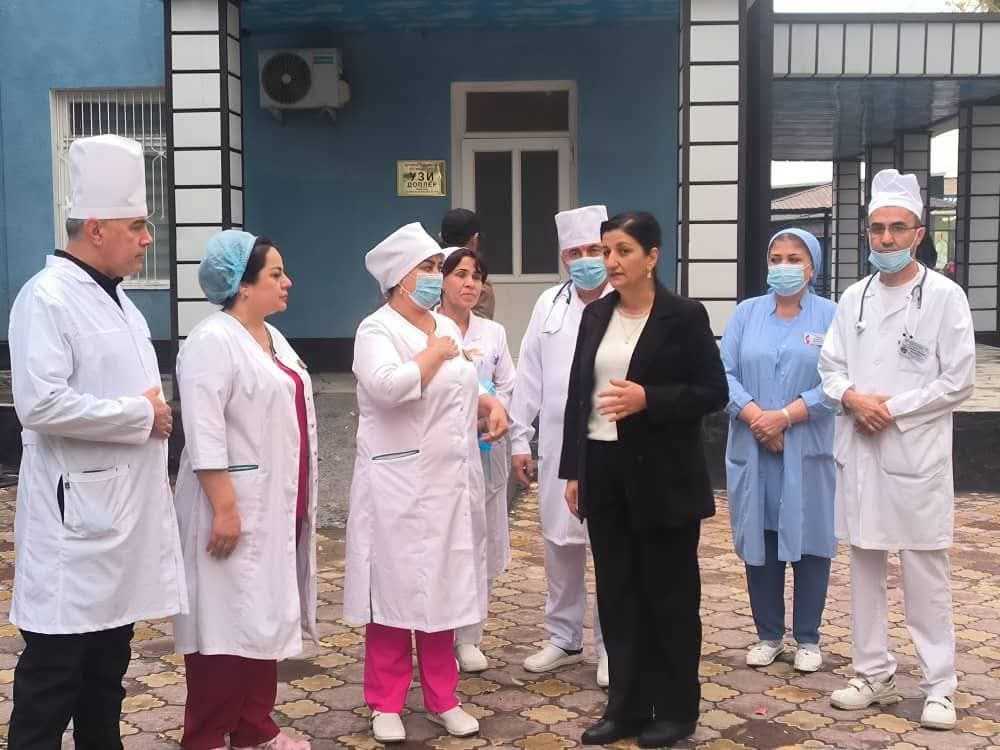 МУОВИНИ РАИСИ ШАҲРИ ДУШАНБЕ БО ФАЪОЛИЯТИ МАРКАЗИ ТИББИИ ШАҲРИИ РАҚАМИ 1 БА НОМИ КАРИМ АХМЕДОВ ШИНОС ШУД