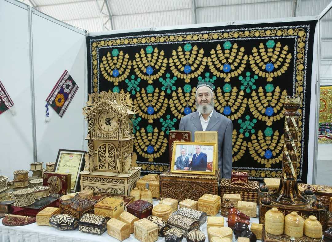 БАРГУЗОРИИ ДАВРИ ШАҲРИИ ОЗМУНИ ҶУМҲУРИЯВИИ “ҲУНАРМАНДИ СОЛ” ДАР ДУШАНБЕШАҲР