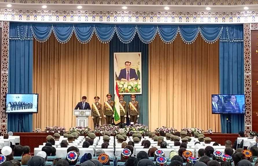 Баргузории конференсияи илмӣ-назариявӣ ба муносибати Рӯзи Парчами давлатии Ҷумҳурии Тоҷикистон