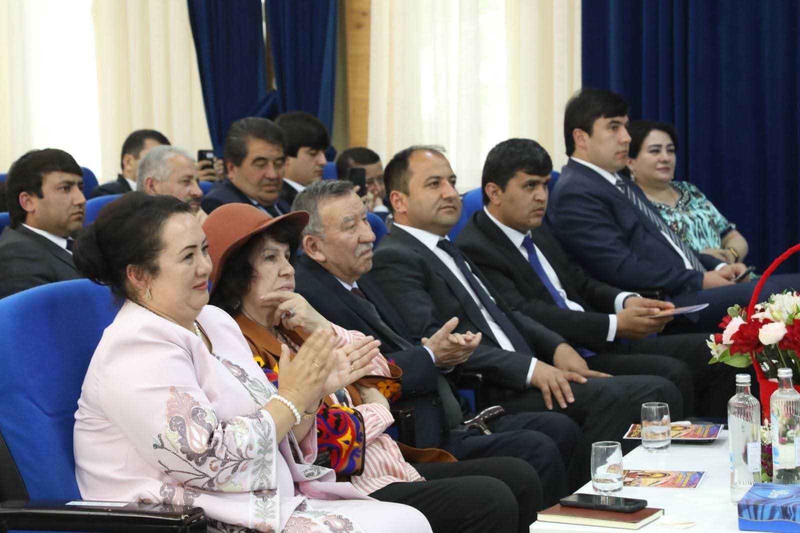 ДУШАНБЕ, ҚАЛБИ ДИЁРӢ, НАБЗИ РУШДИ УСТУВОРӢ!