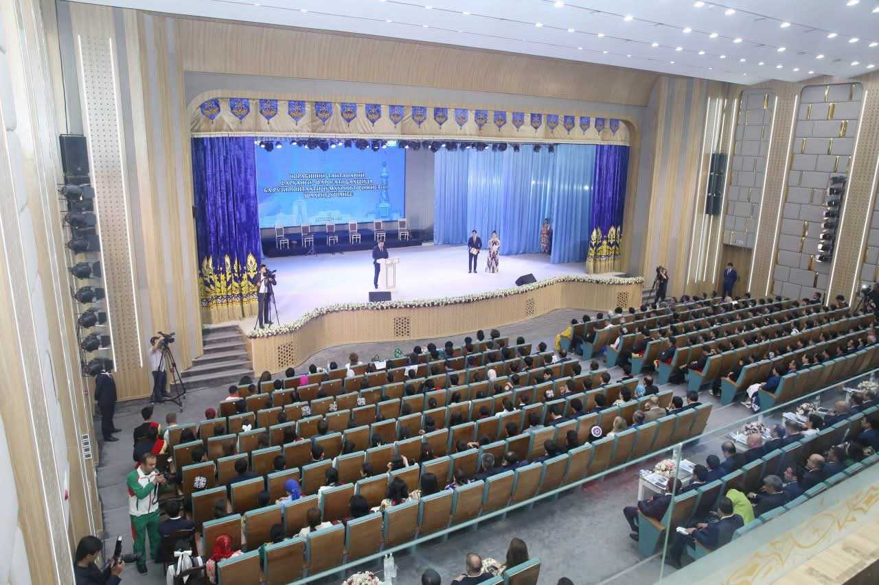 ТАҶЛИЛИ БОШУКУҲИ РӮЗИ ПОЙТАХТИ ҶУМҲУРИИ ТОҶИКИСТОН - ШАҲРИ ДУШАНБЕ ДАР ПОЙТАХТ