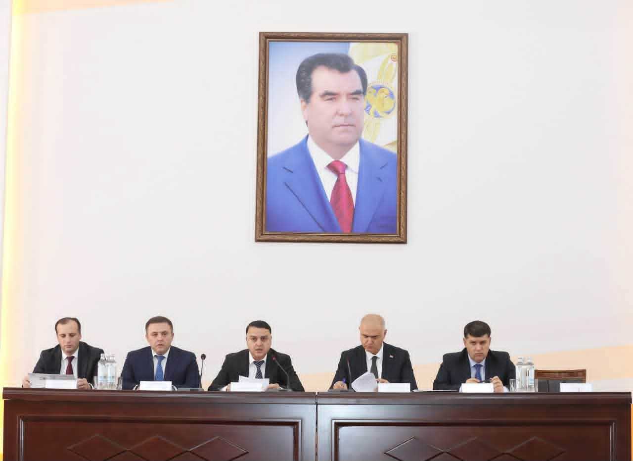 БАРГУЗОРИИ ҶАЛАСАИ КОРӢ ҶИҲАТИ ДАР САТҲИ БАЛАНД БАРГУЗОР НАМУДАНИ ЧОРАБИНИҲО БАХШИДА БА 35-СОЛАГИИ ИСТИҚЛОЛИ ДАВЛАТӢ