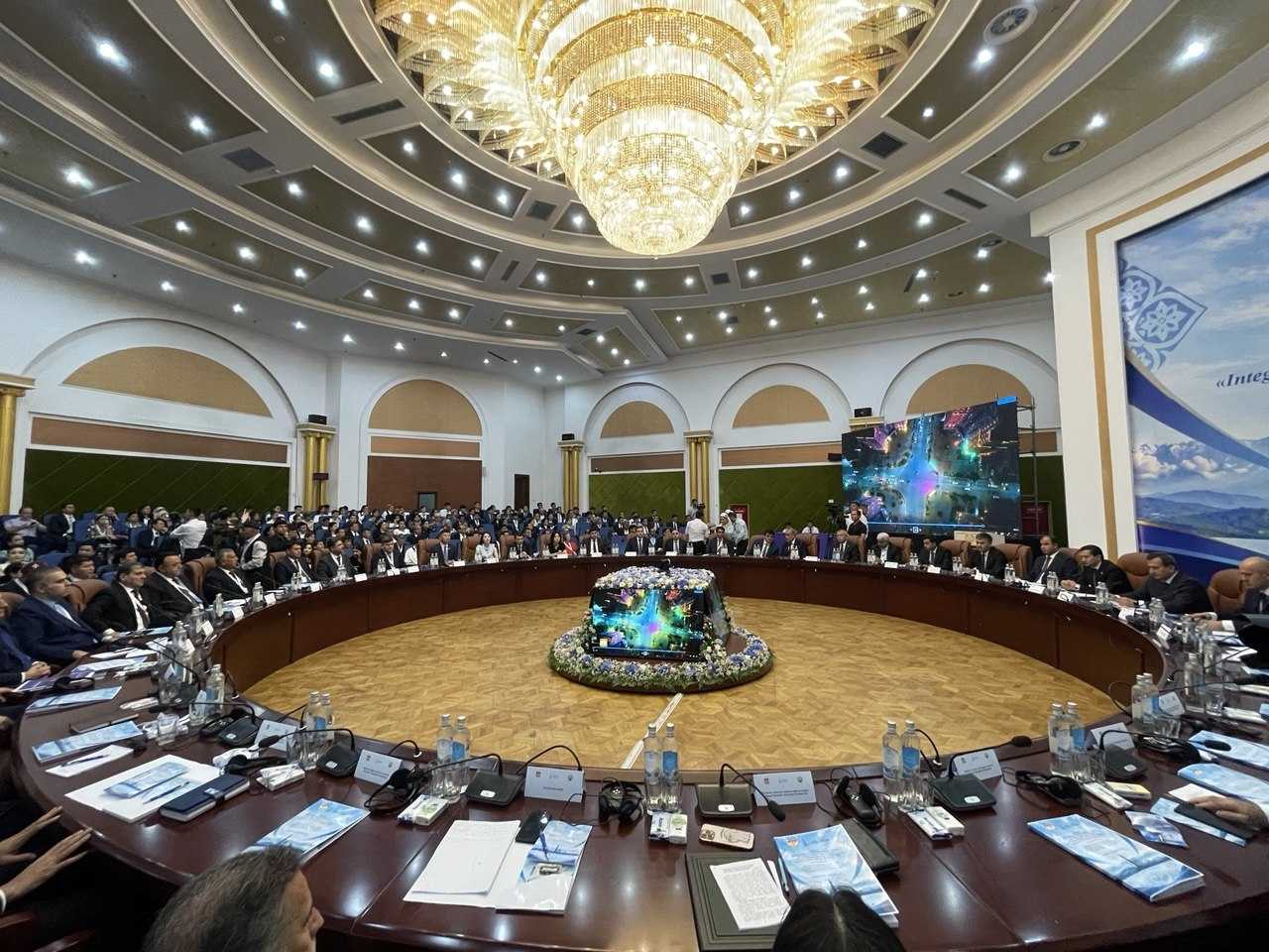 Форуми байналмилалии Душанбе таҳти унвони "Ҳамгироии шаҳрҳо дар татбиқи имкониятҳои сайёҳиии устувор" ва Намошигоҳи байналмилалии сайёҳии Душанбе - 2026